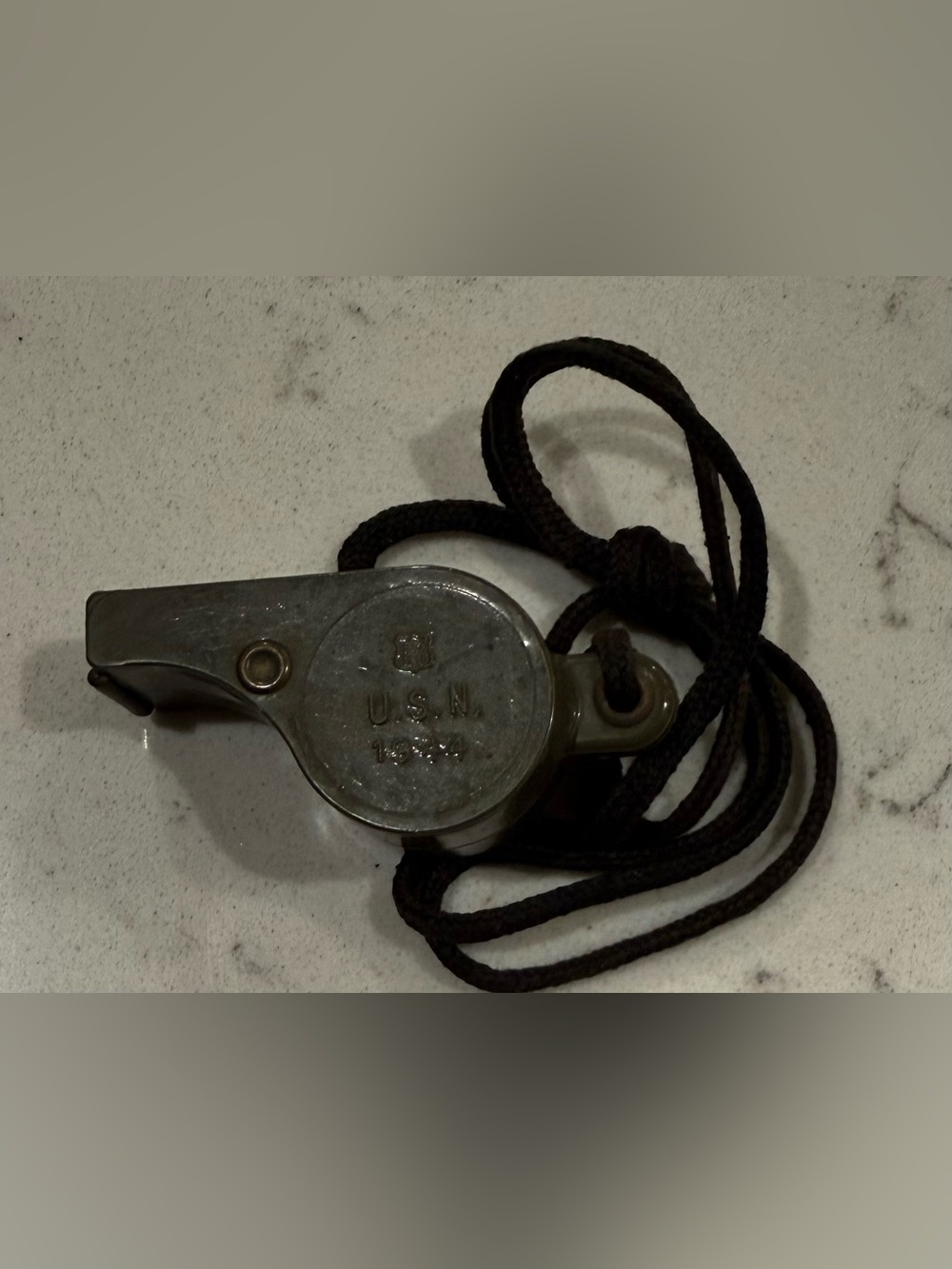 WWII US Navy USN Plastic Whistle PE Mark Cork Pea Lanyard Working